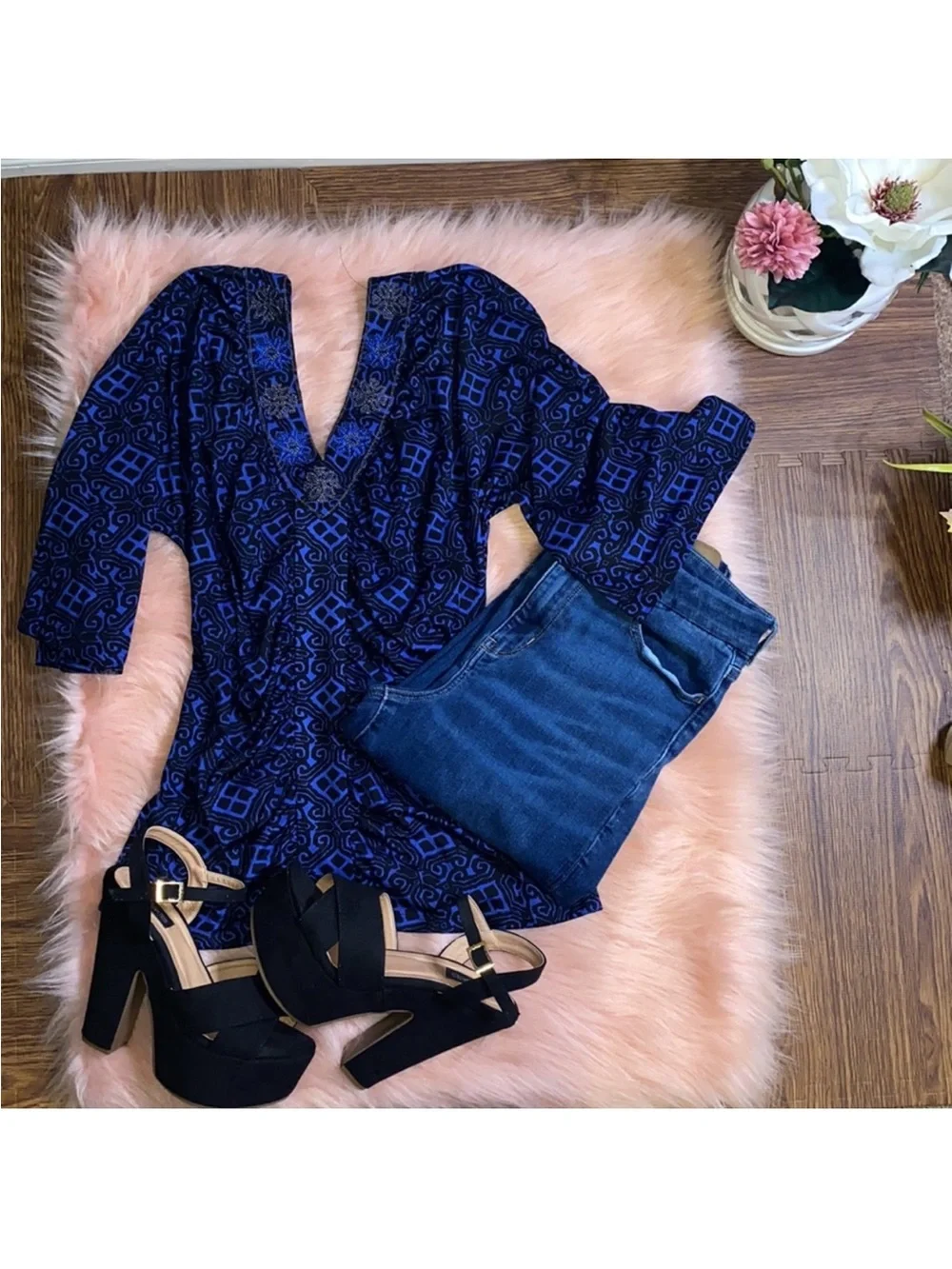 Women's Blue V-Neck Ruched Top with Embellished Buttons